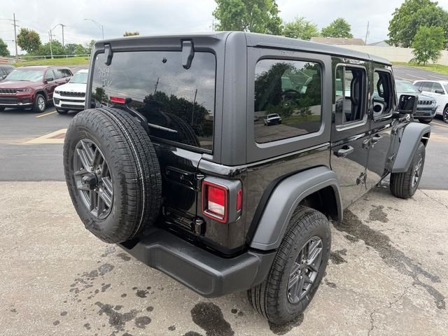 New 2026 Black Clear-Coat Exterior Paint Jeep Sport S image 7
