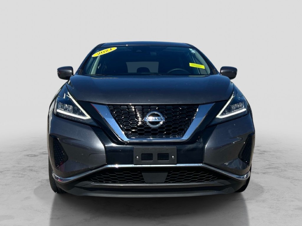 Used 2021 Gray Nissan S image 8
