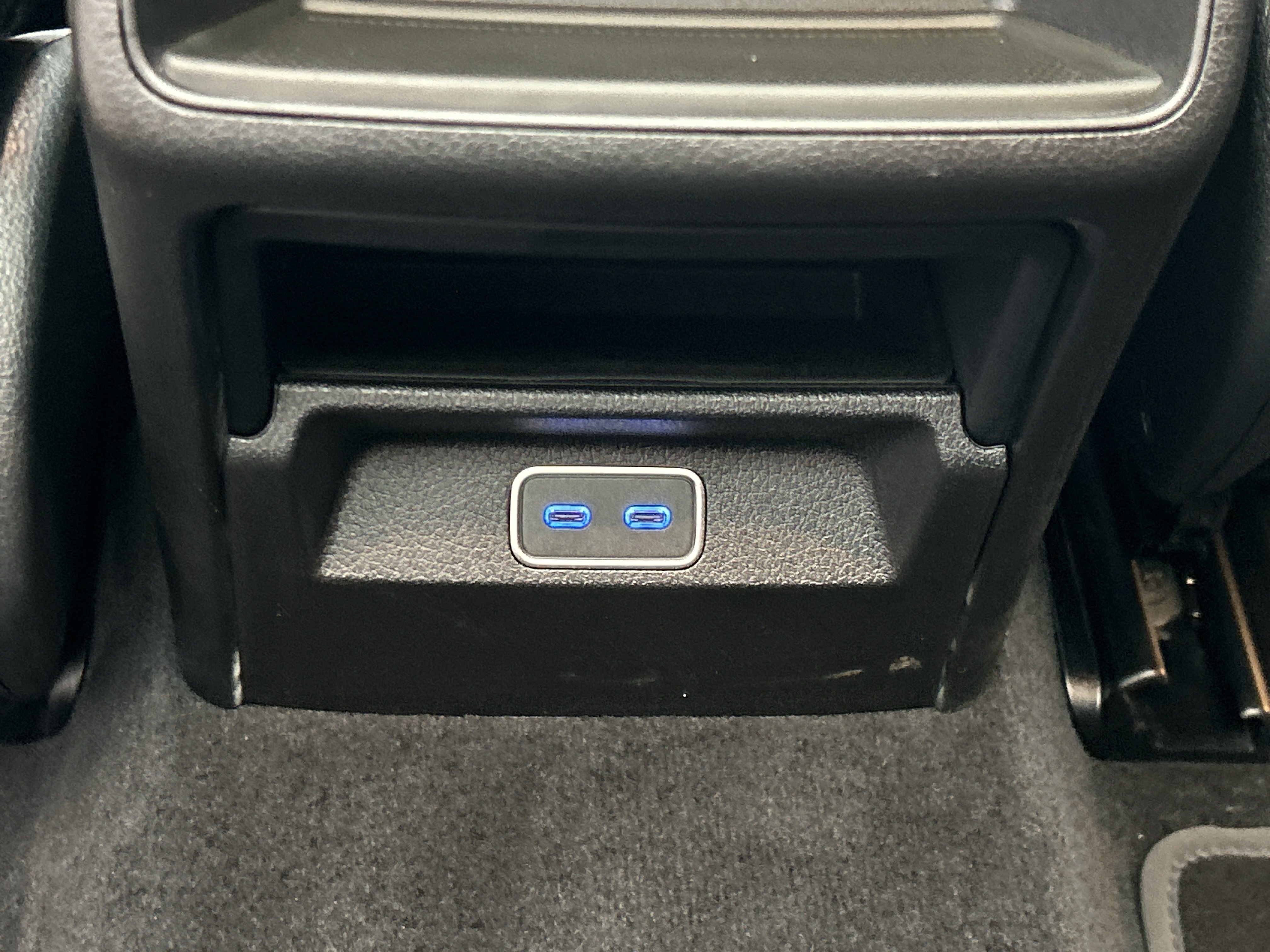 Certified Used 2026 MANUFAKTUR Silicon Grey Mercedes-Benz AMG® GLE 63 S 4MATIC®+ SUV image 42