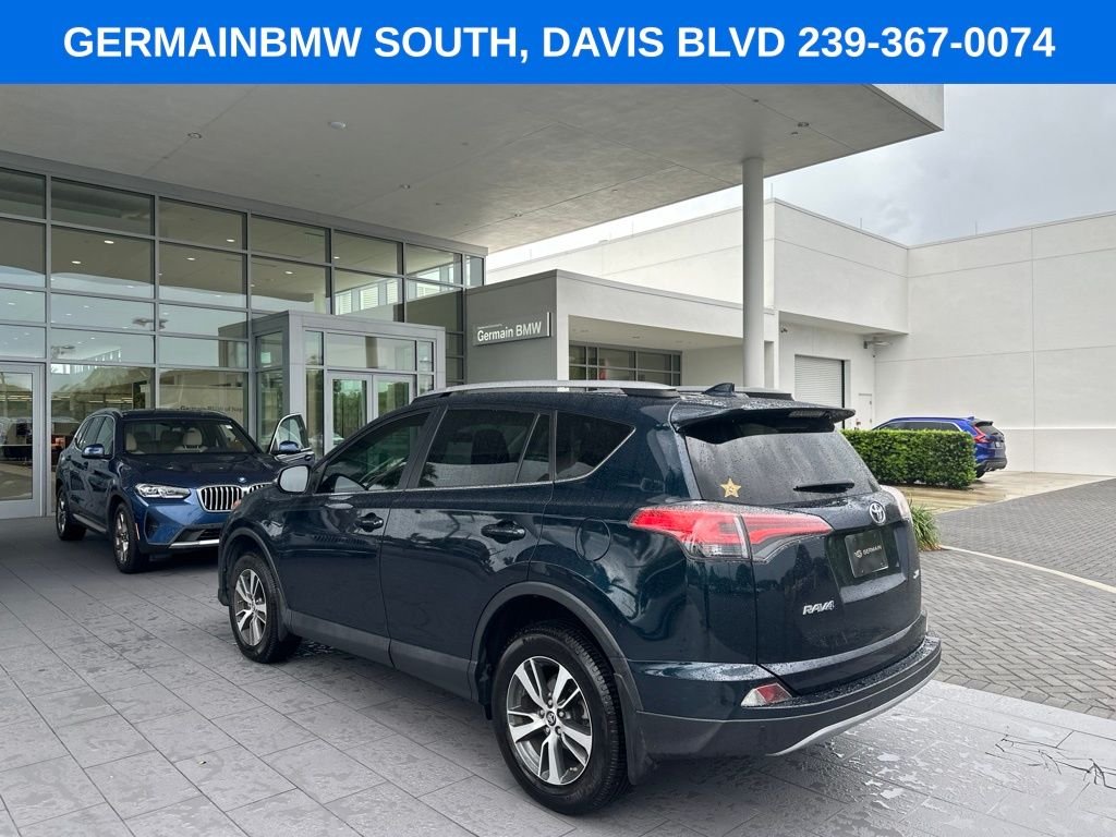 Used 2018 Aqua Toyota XLE image 10