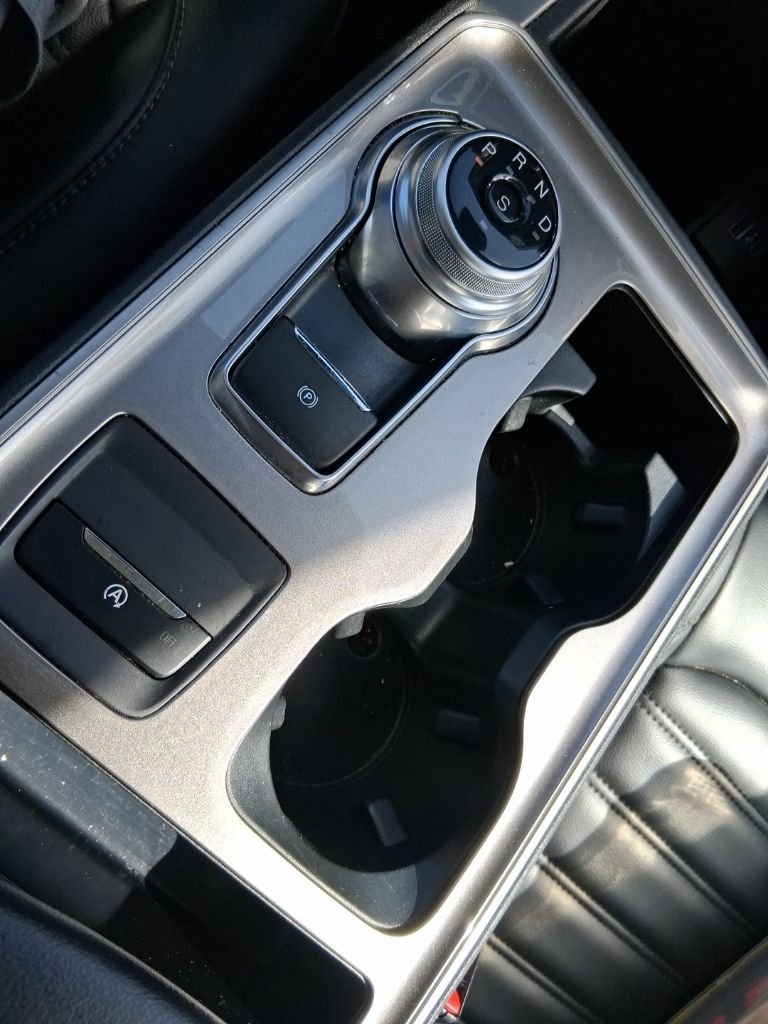 2024 Ford Edge SEL - Photo 25