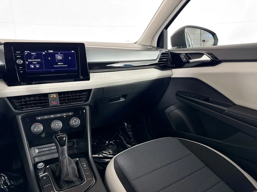 2026 Volkswagen Taos S - Photo 9