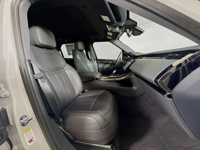 Used 2025 Gray Land Rover S image 31
