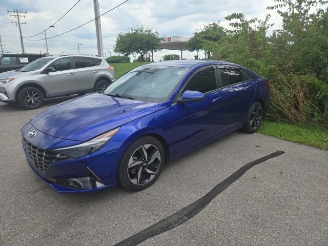 Used 2023 Intense Blue Hyundai Limited image 2