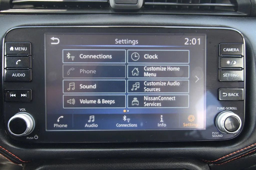 Used 2024 Silver Nissan 1.6 SR image 31