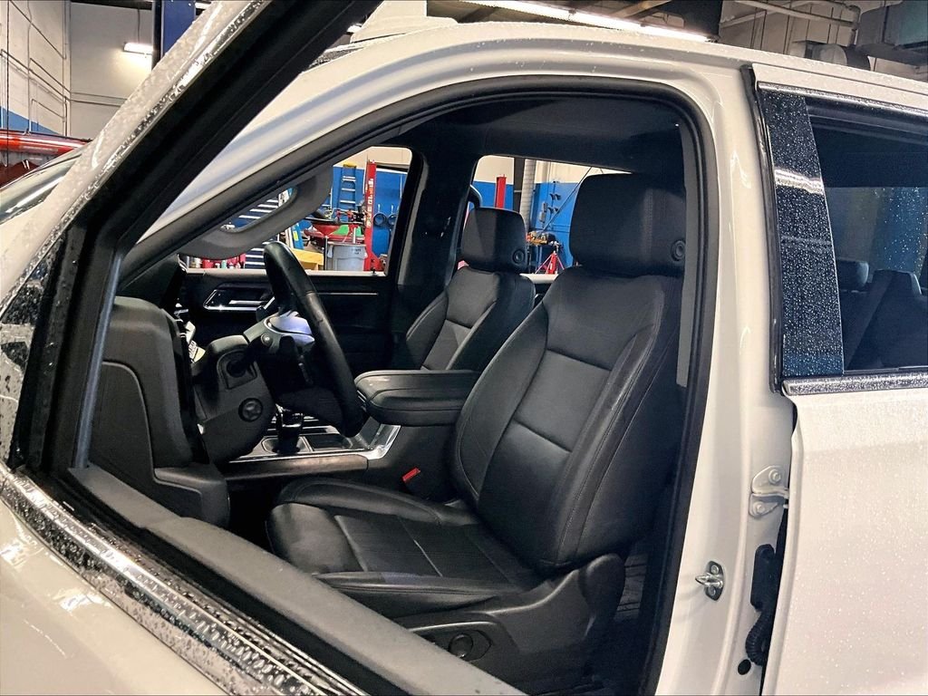 Used 2023 Summit White GMC SLT image 10