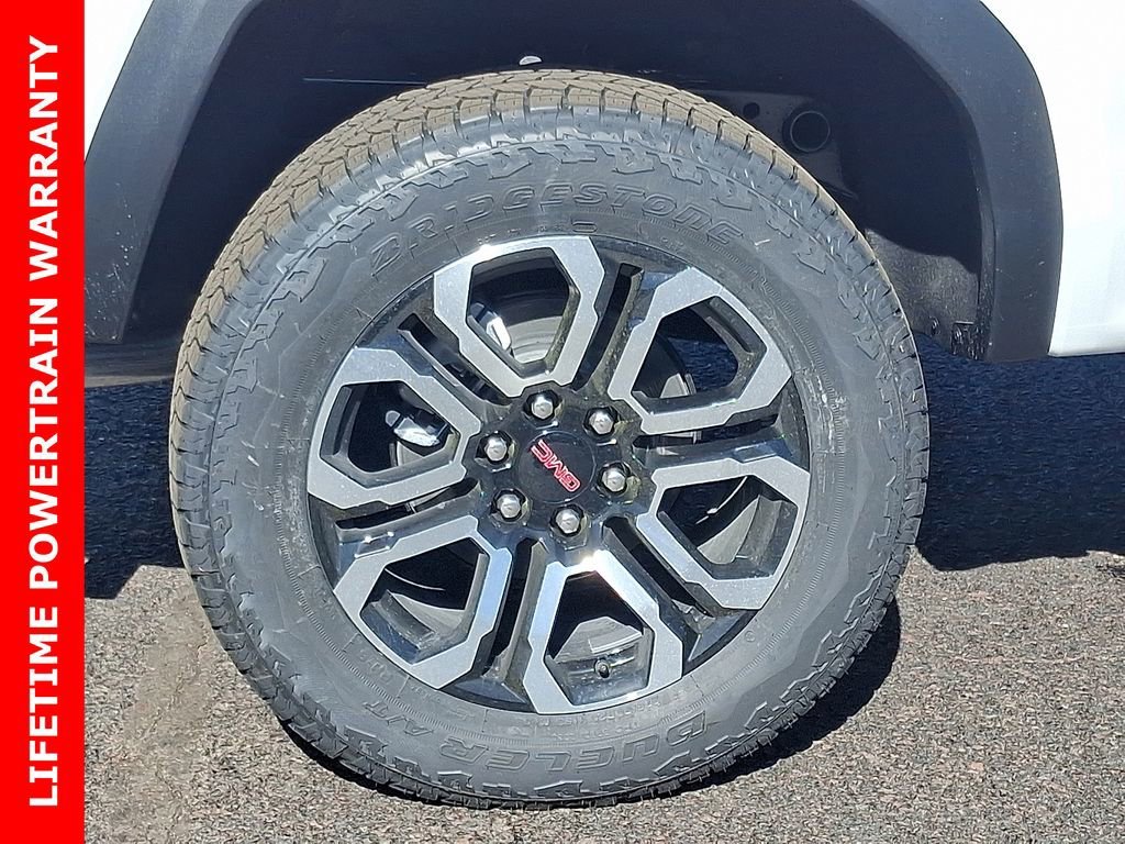 2025 GMC Canyon AT4 - Photo 5
