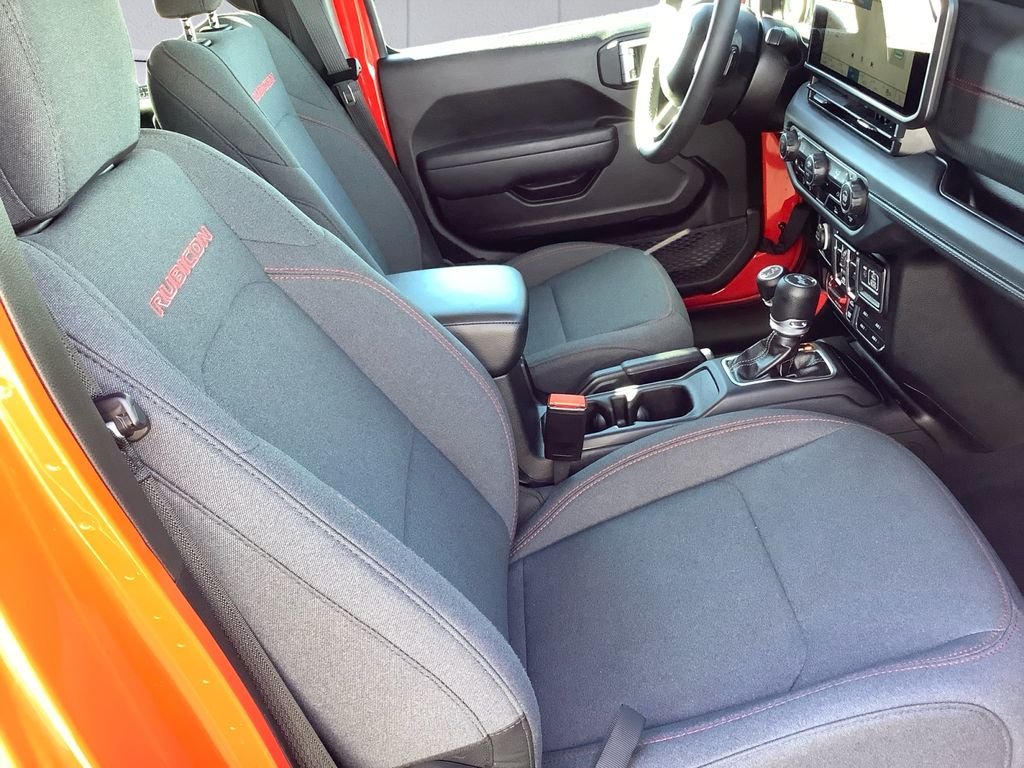 Used 2025 Red Jeep Rubicon image 14