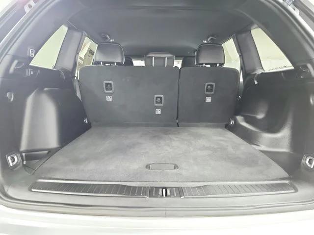 Used 2025 Silver Jeep Altitude image 45