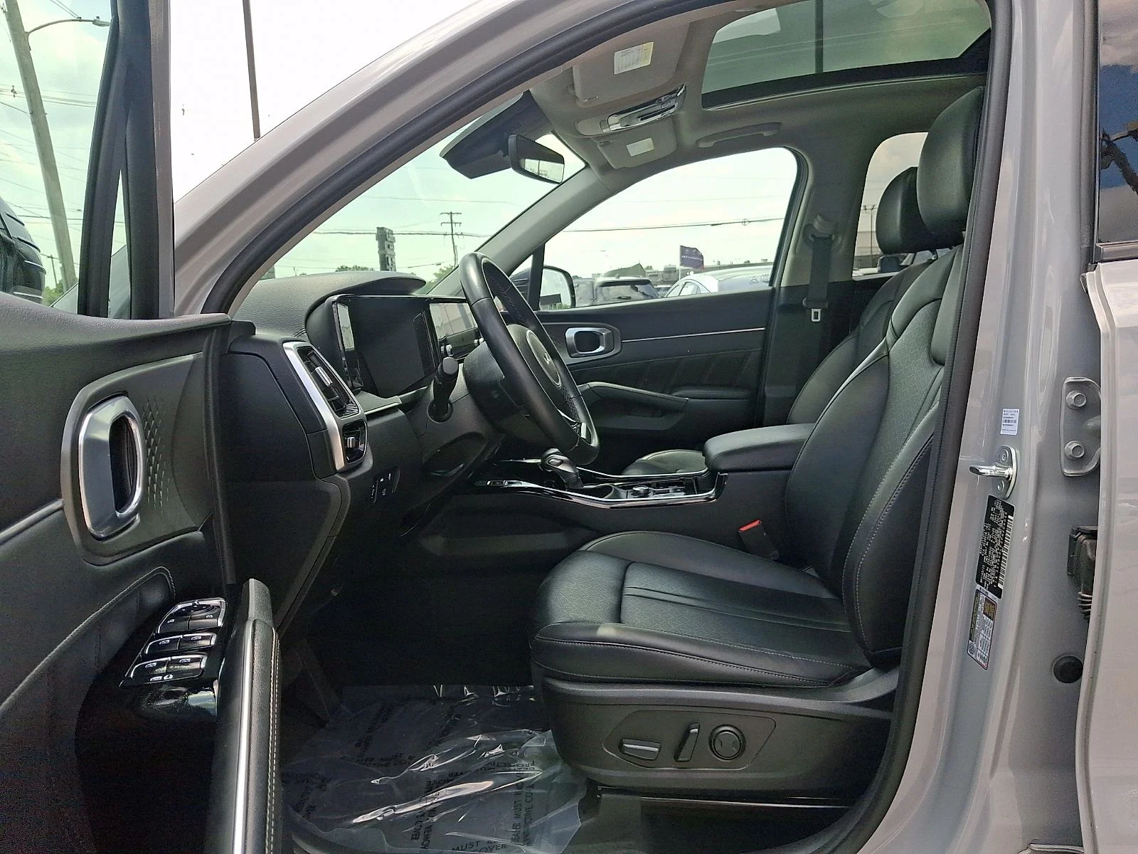 Certified Used 2023 Gray Kia SX image 12