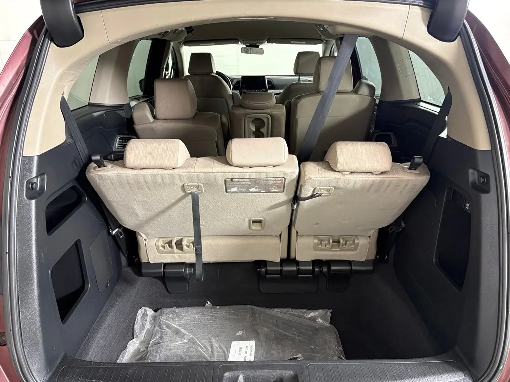 Used 2021 Red Honda EX image 17