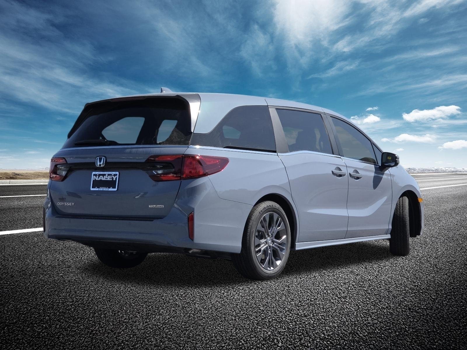 New 2026 Sonic Gray Pearl Honda Touring image 9