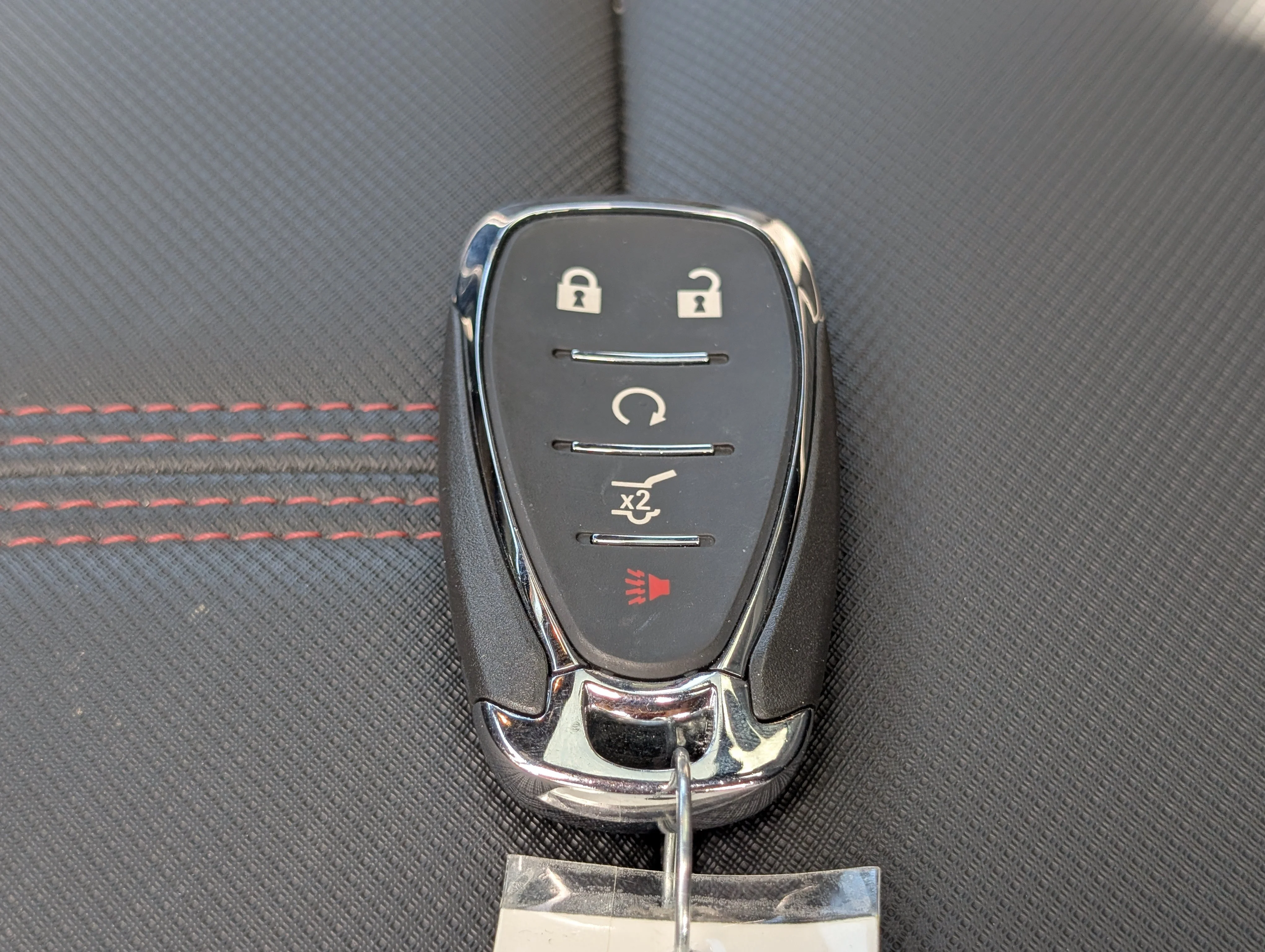 Used 2024 Summit White Chevrolet RS image 30
