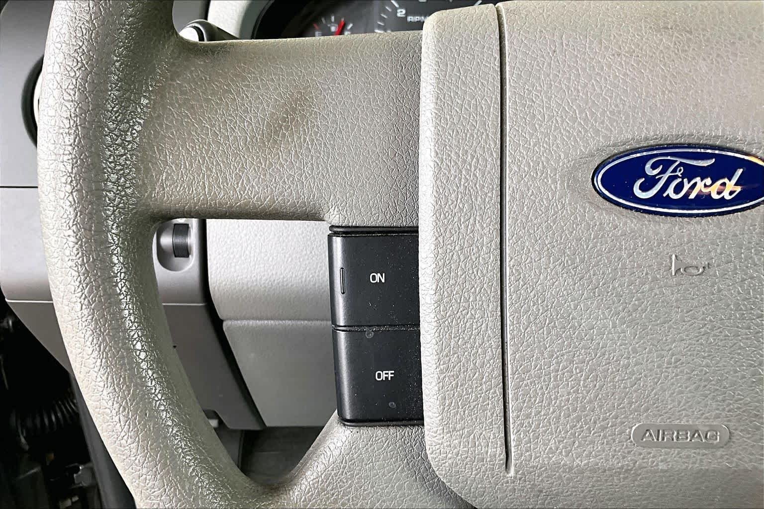 Used 2008 Dark Shadow Gray Clearcoat Metallic Ford XLT image 21