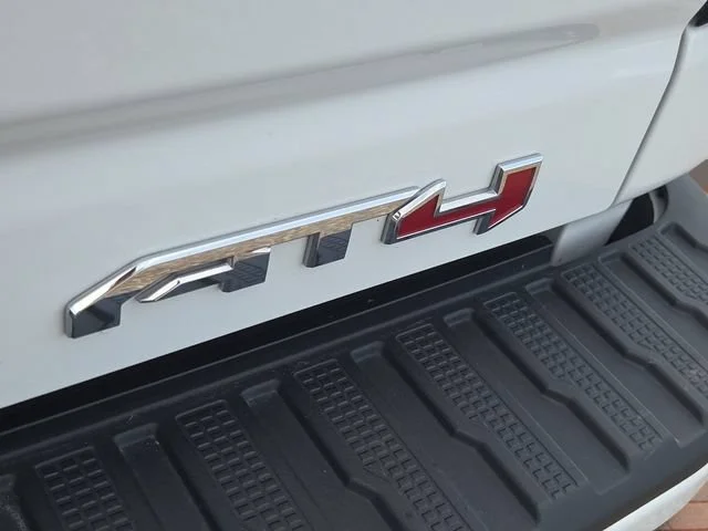 Used 2024 Summit White GMC AT4 image 5