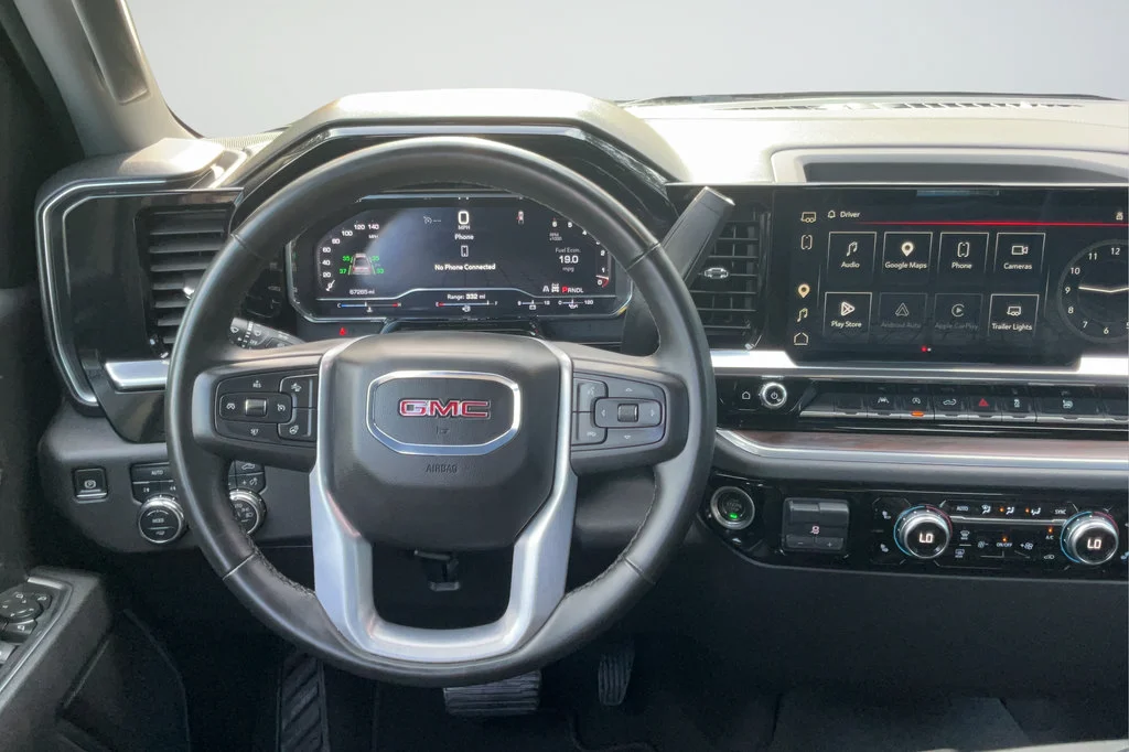 2025 GMC Sierra 1500 SLT - Photo 13