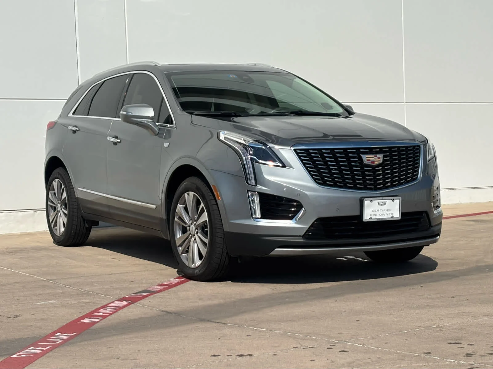 Used 2024 Argent Silver Metallic Cadillac Premium Luxury image 3
