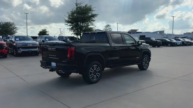 2026 GMC Sierra 1500 AT4 - Photo 8
