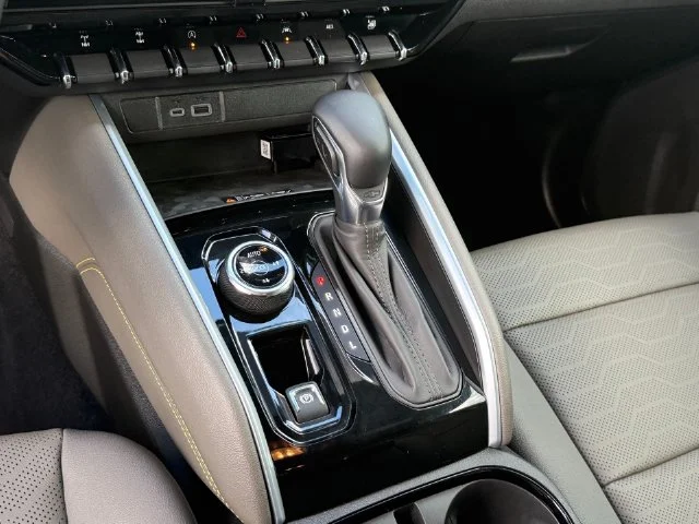 Used 2024 Sterling Gray Metallic Chevrolet ZR2 image 19