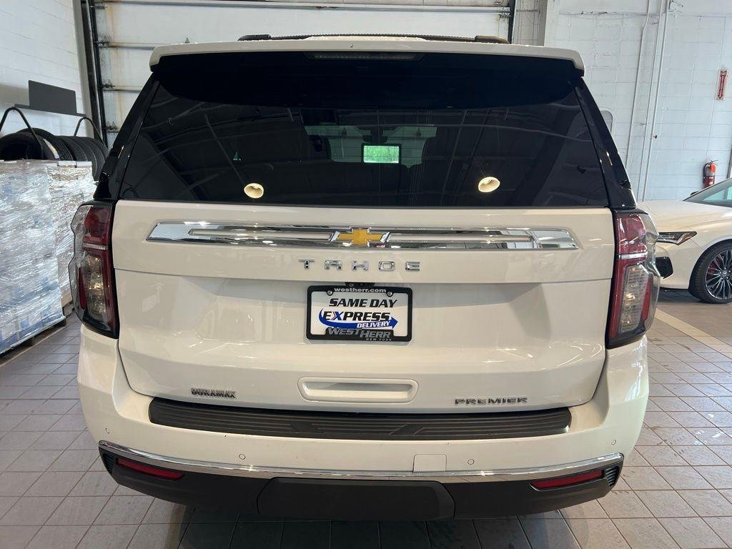 Used 2022 Summit White Chevrolet Premier image 9