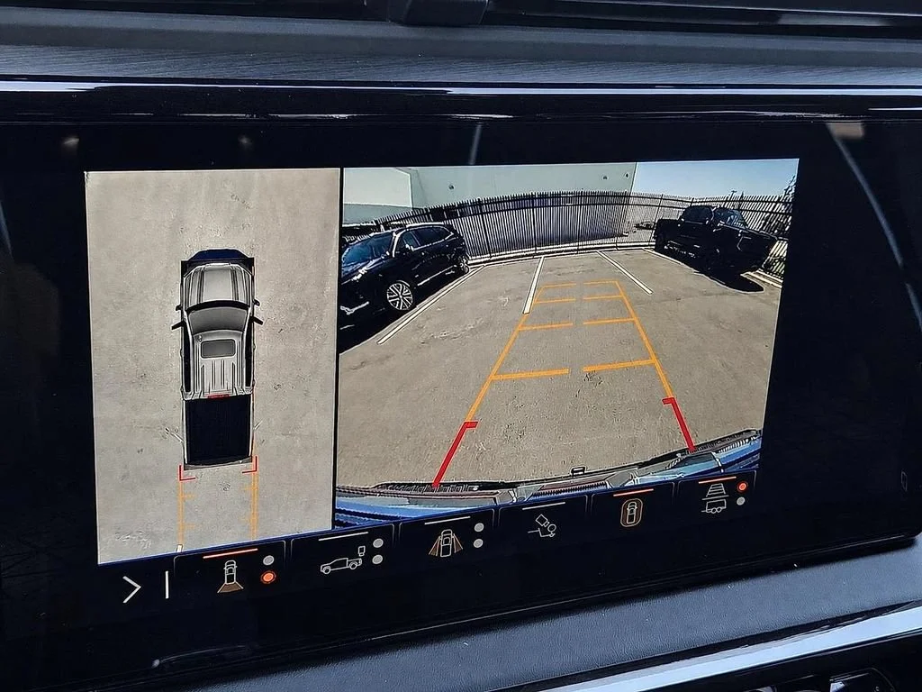 2026 GMC Sierra 1500 AT4X - Photo 18