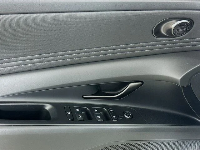 New 2026 Hyundai ELANTRA SEL Sport