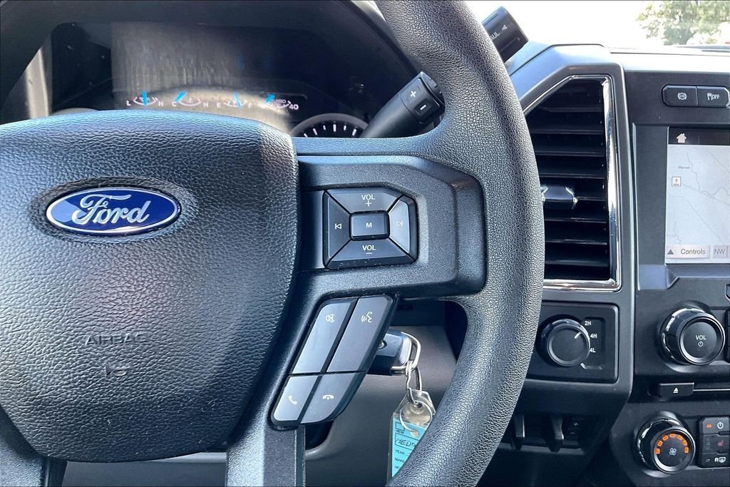 Used 2017 Magnetic Metallic Ford XLT image 11