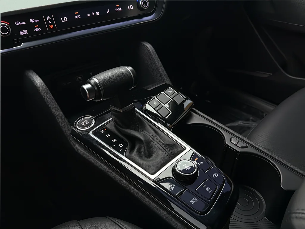 Used 2023 Gray Kia X-Line image 18