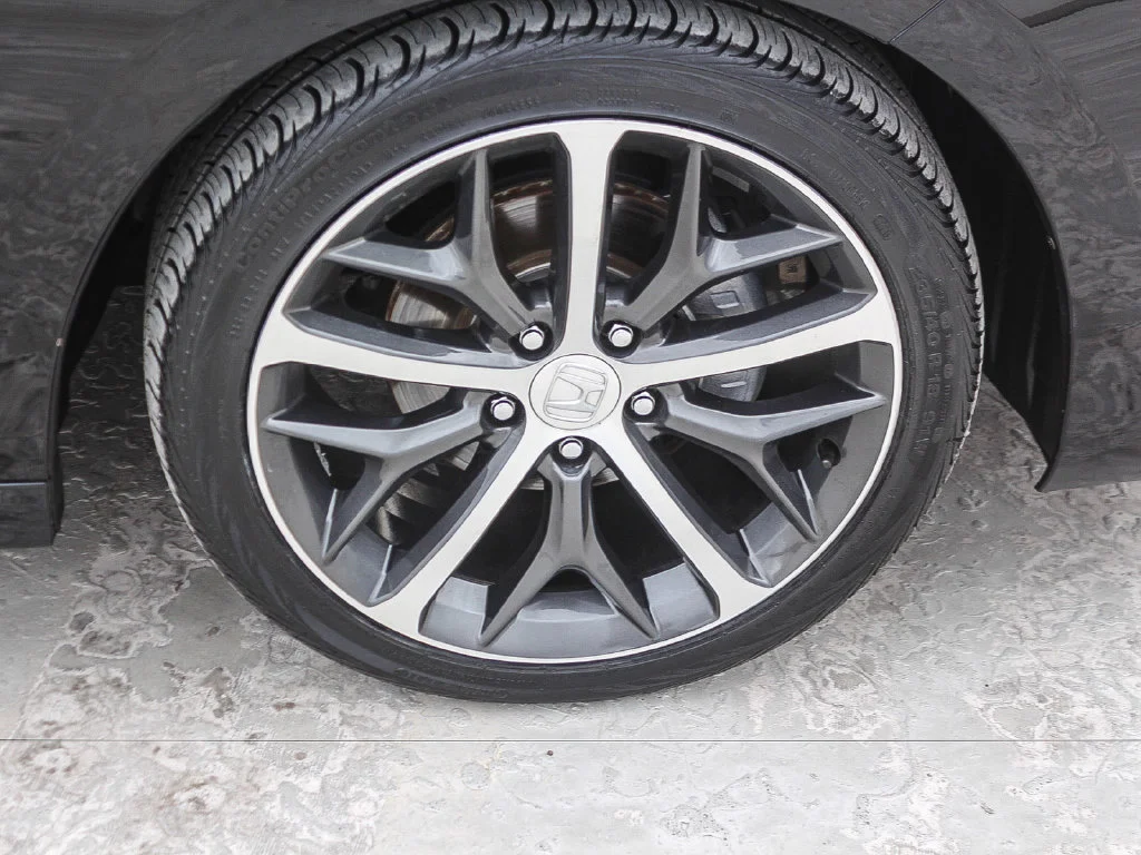 2024 Honda Civic Touring - Photo 10