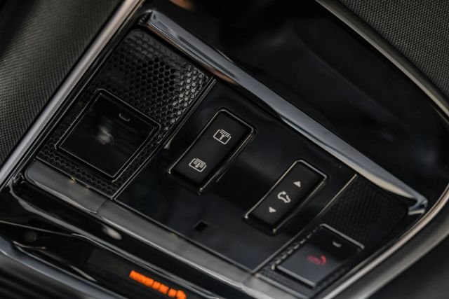 Used 2025 Black Land Rover SE image 26