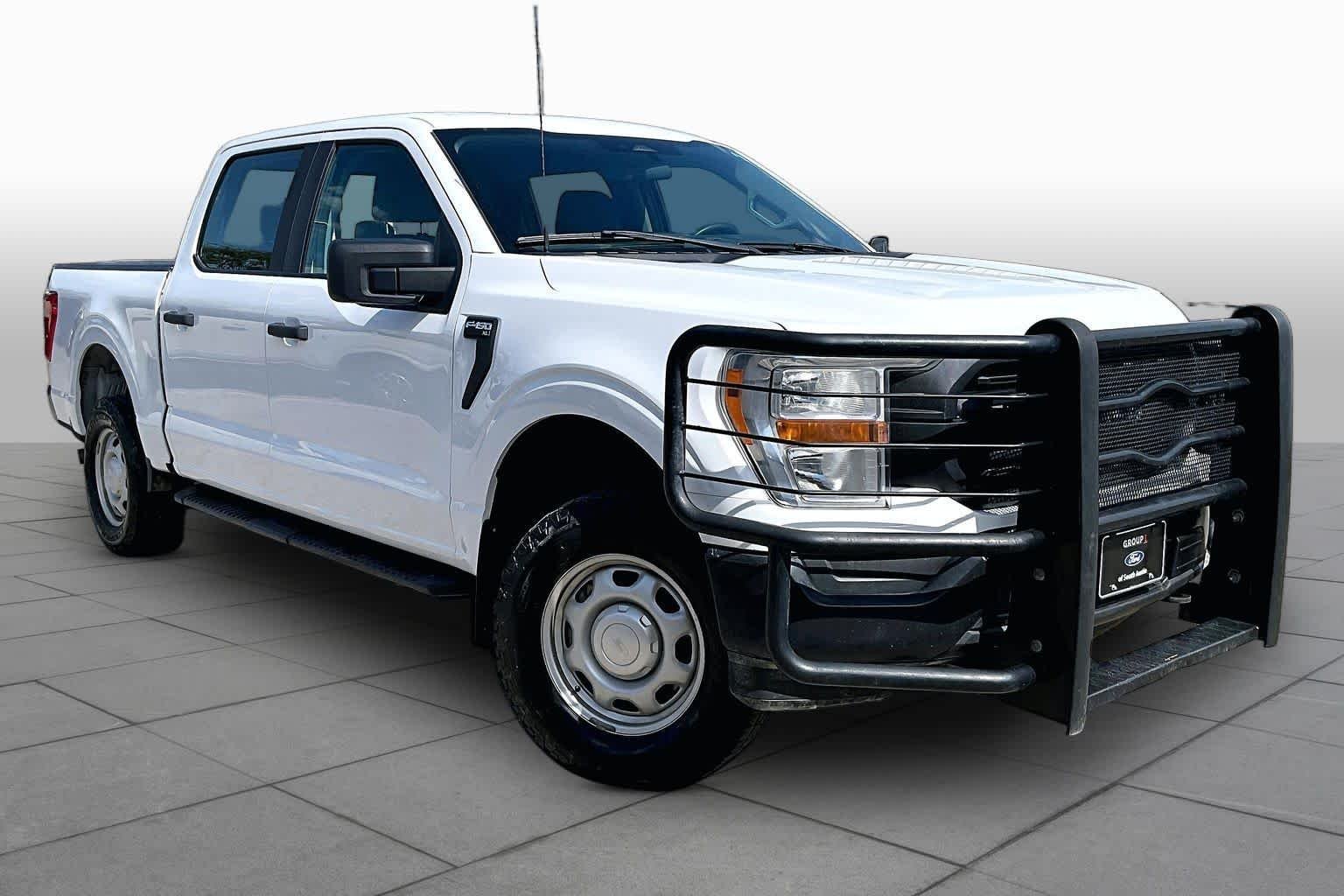 Certified Used 2022 Oxford White Clearcoat Ford XL image 3