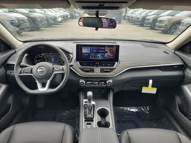 New 2026 Black Nissan 2.5 SV image 7