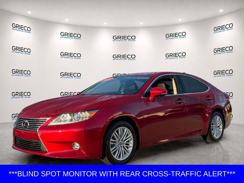 Used 2014 Red Lexus 350 image 3