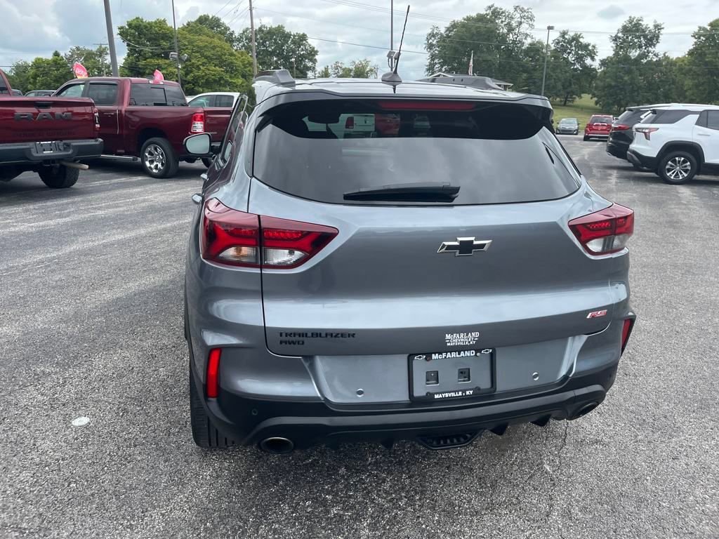 2022 Chevrolet Trailblazer RS photo 2