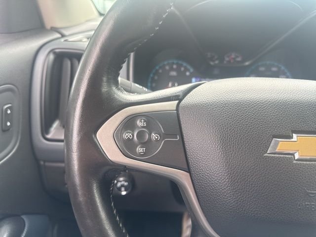 Used 2017 Black Chevrolet Z71 image 17