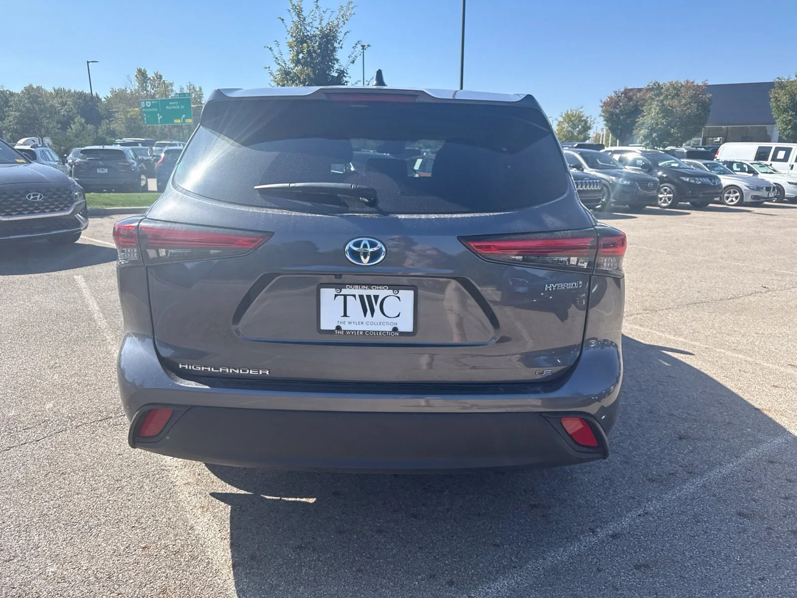 Used 2023 Gray Toyota  image 6