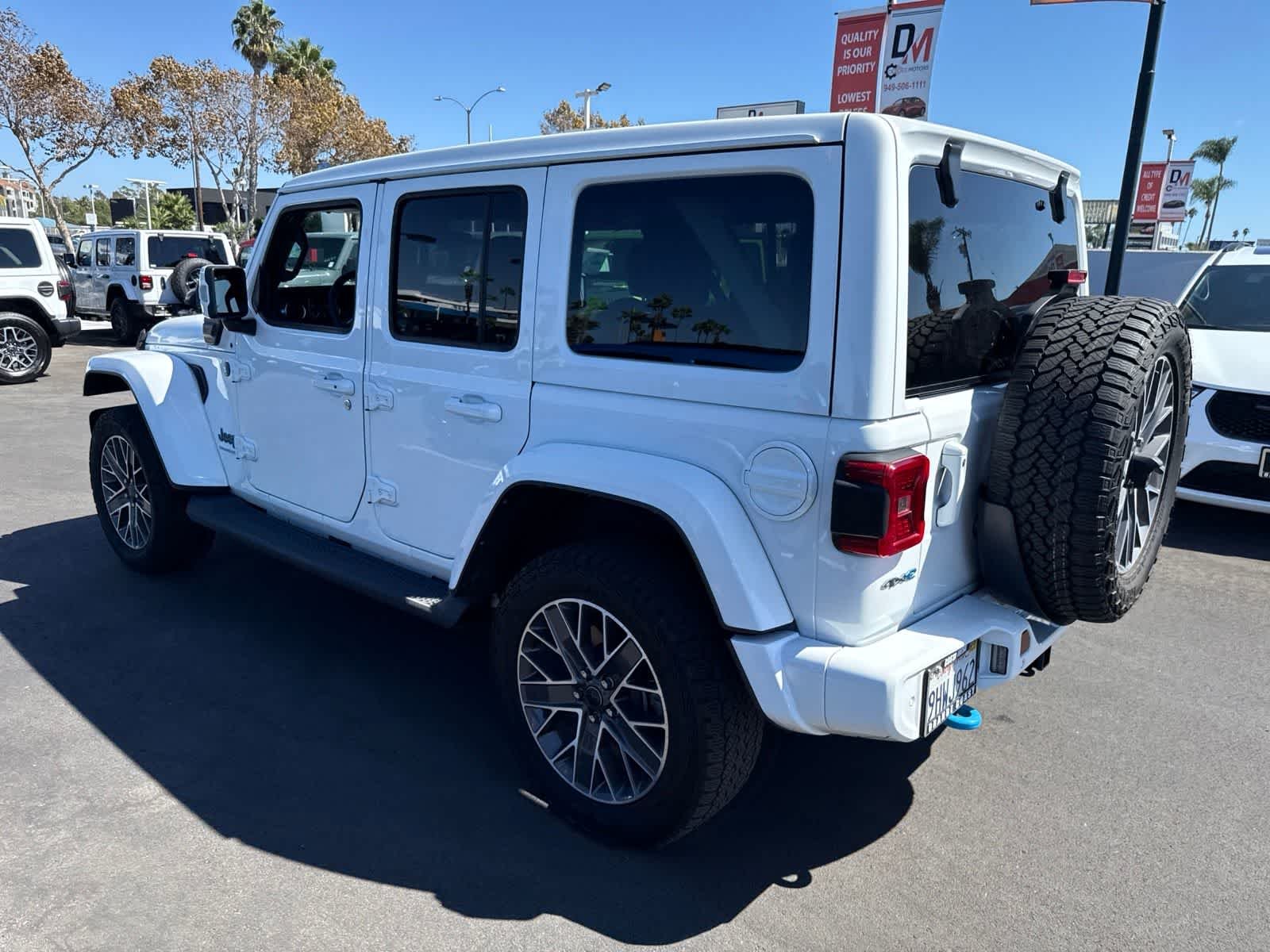 Used 2024 Bright White Clearcoat Jeep High Altitude image 20