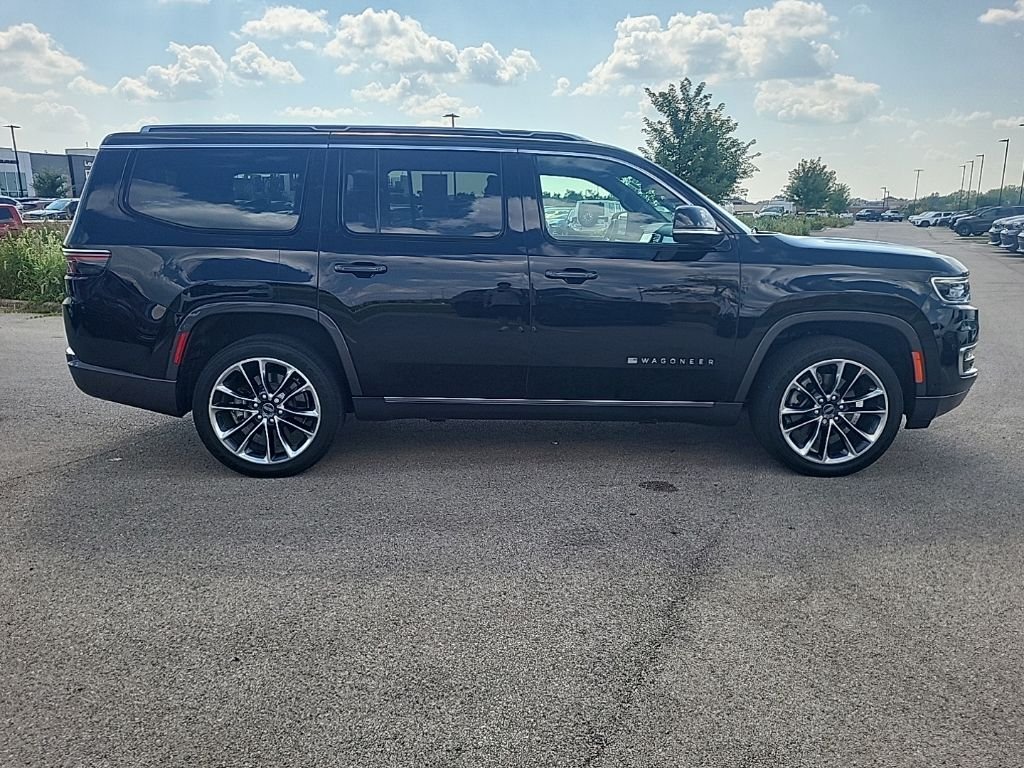 Used 2022 Black Jeep Series III image 6
