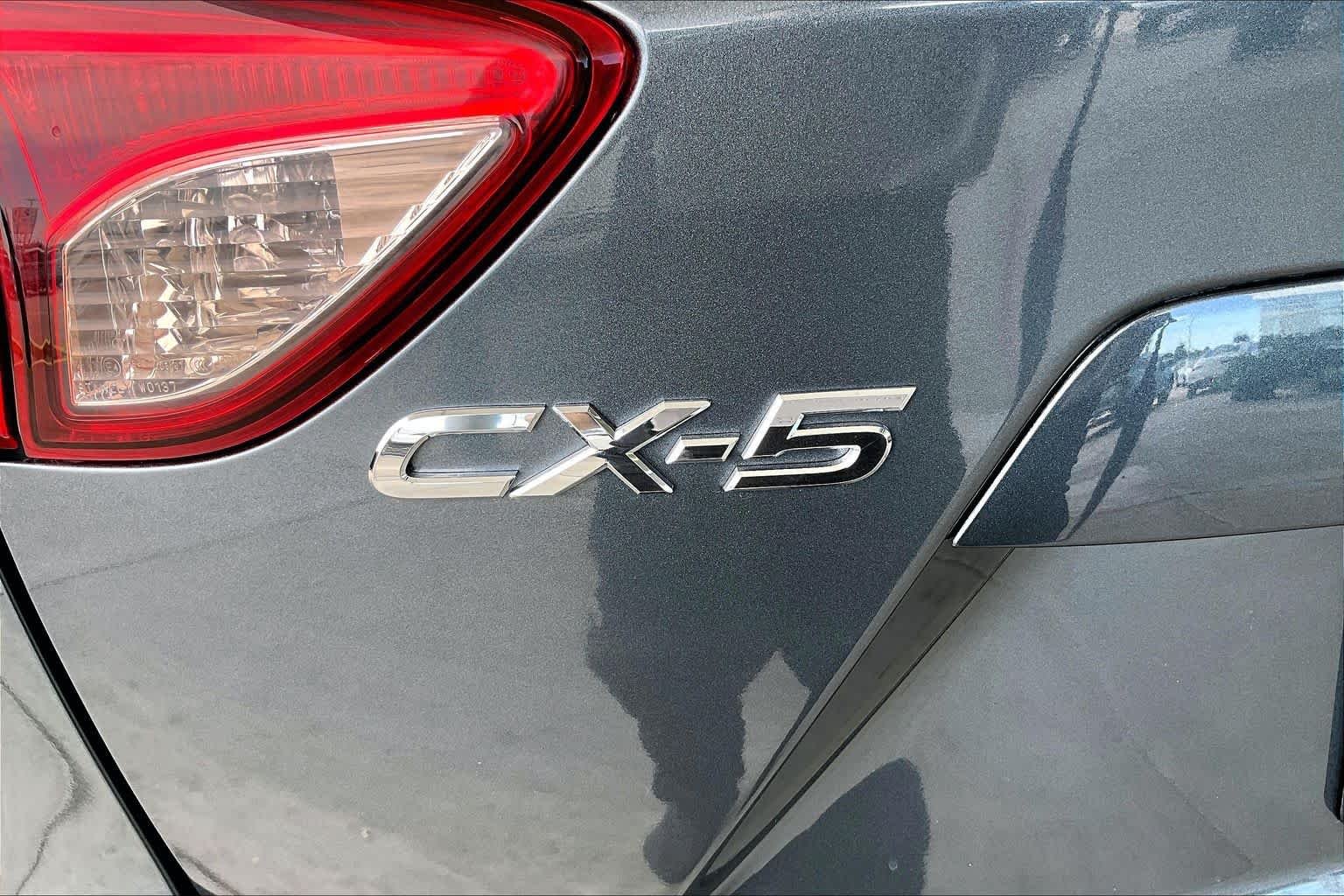 Used 2013 Metropolitan Gray Mica Mazda Grand Touring image 27