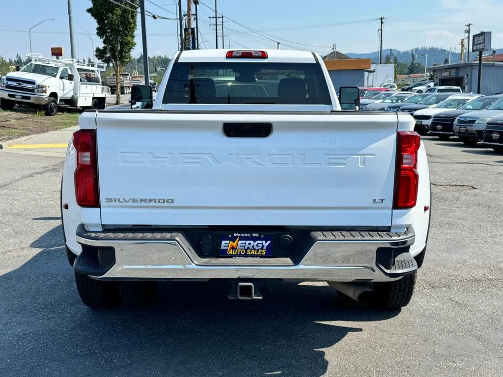 2024 Chevrolet Silverado 3500HD LT - Photo 6