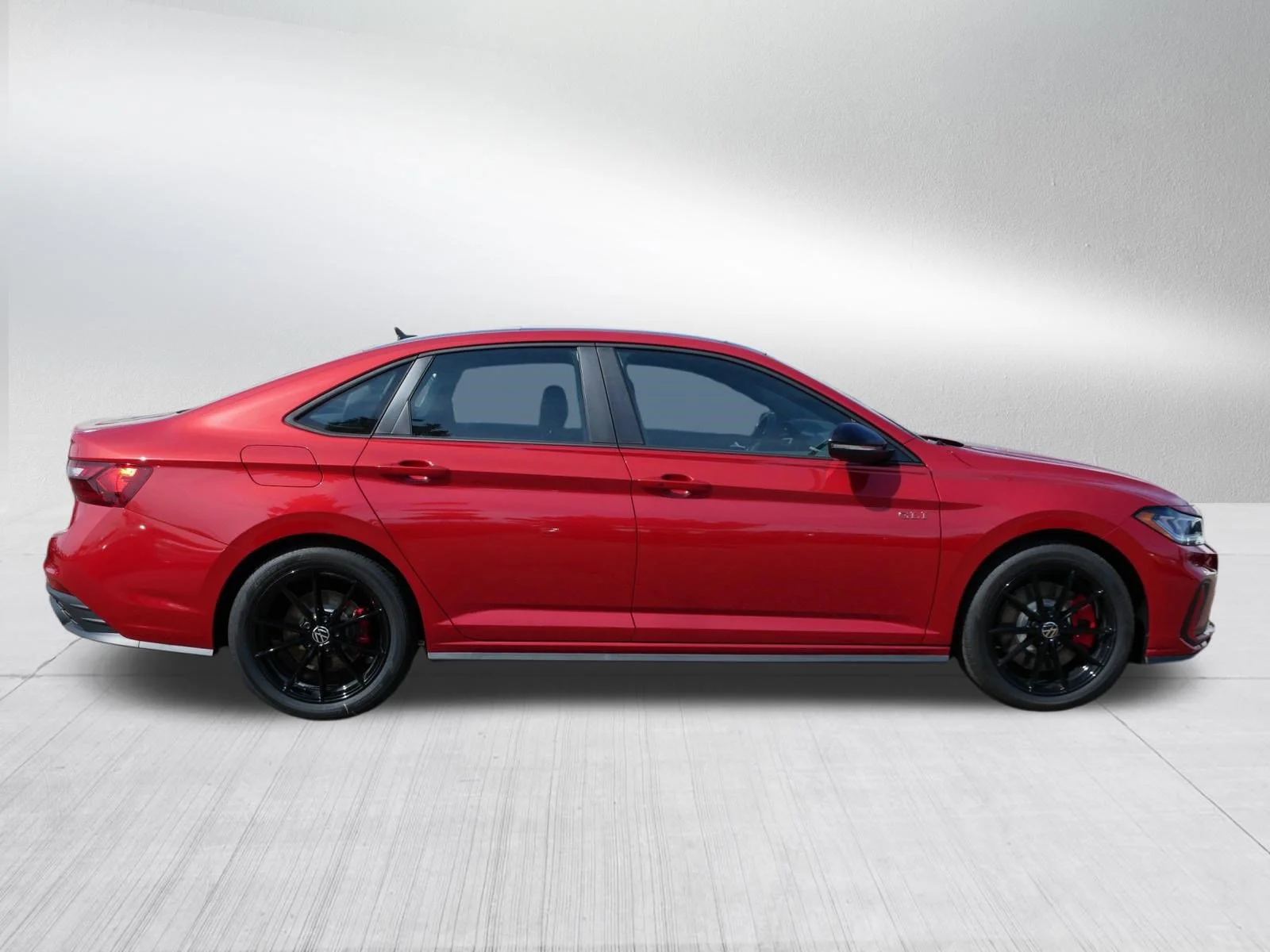 New 2026 Kings Red Metallic w/Deep Black Roof Volkswagen Autobahn image 2