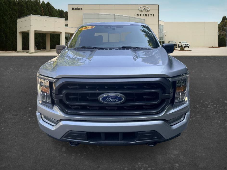 Used 2022 Silver Metallic Ford XLT image 2