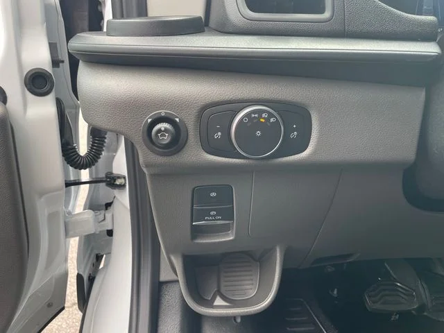 New 2026 Oxford White Ford Cargo Van image 22