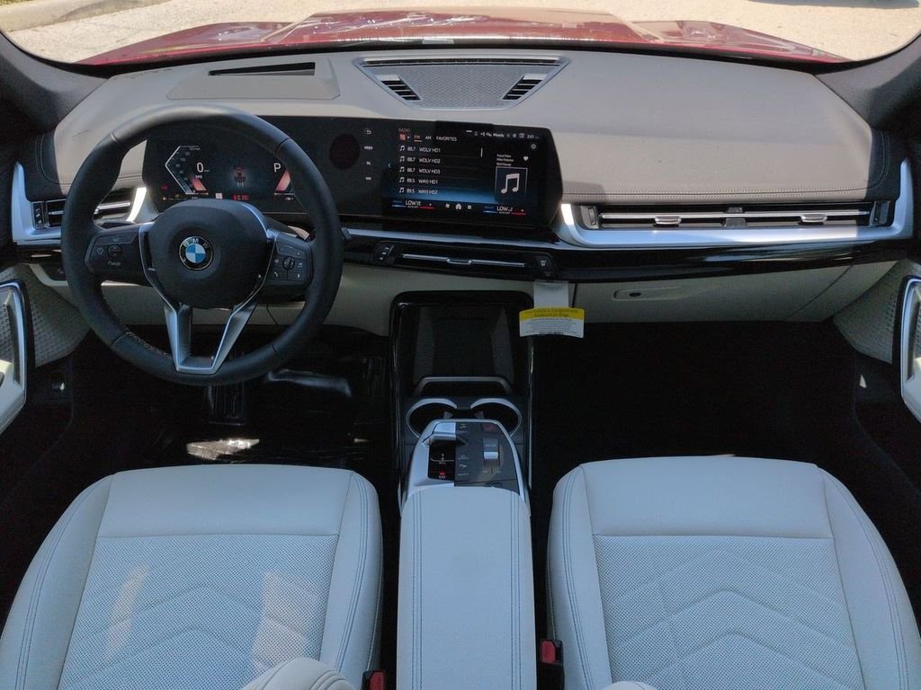 New 2026 Vegas Red Metallic BMW xDrive28i image 15