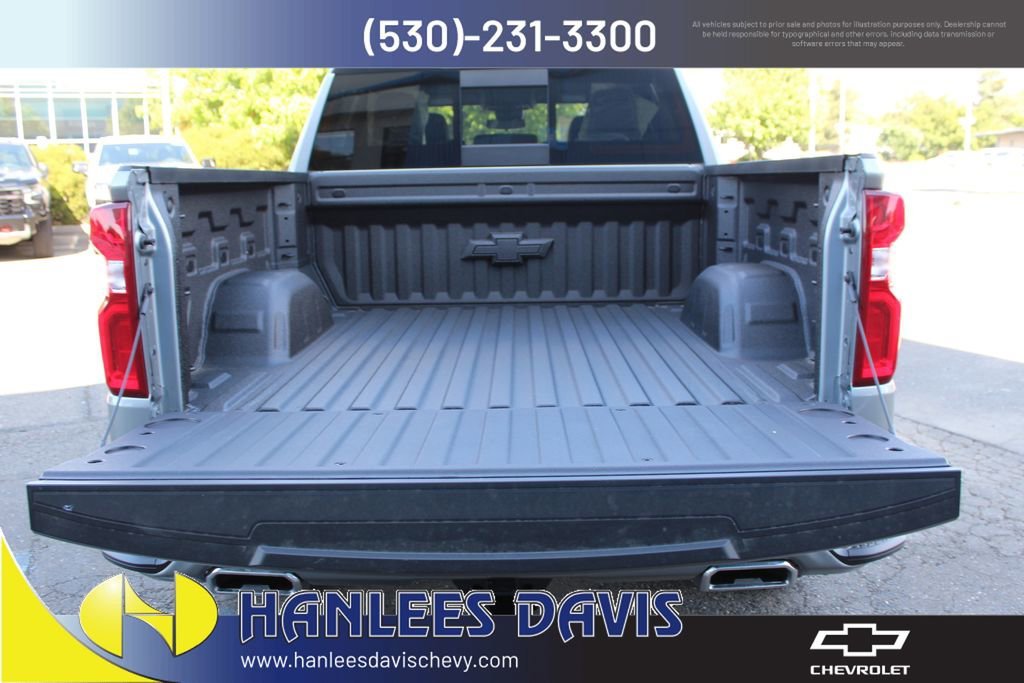 New 2026 Sterling Gray Metallic Chevrolet RST image 10