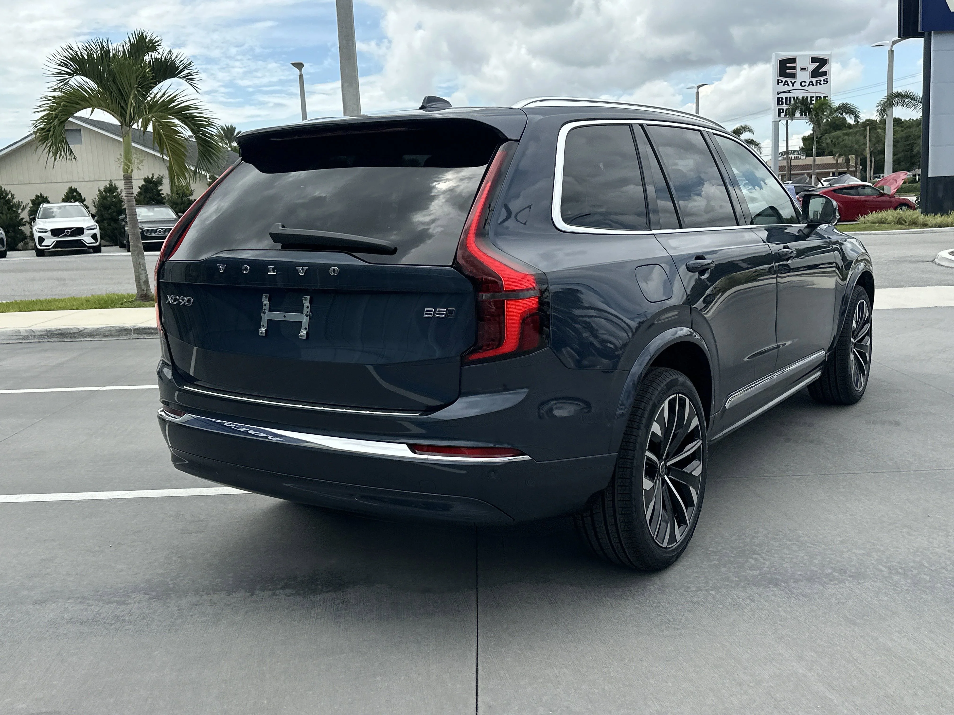 2026 Volvo XC90 Ultra - Photo 6