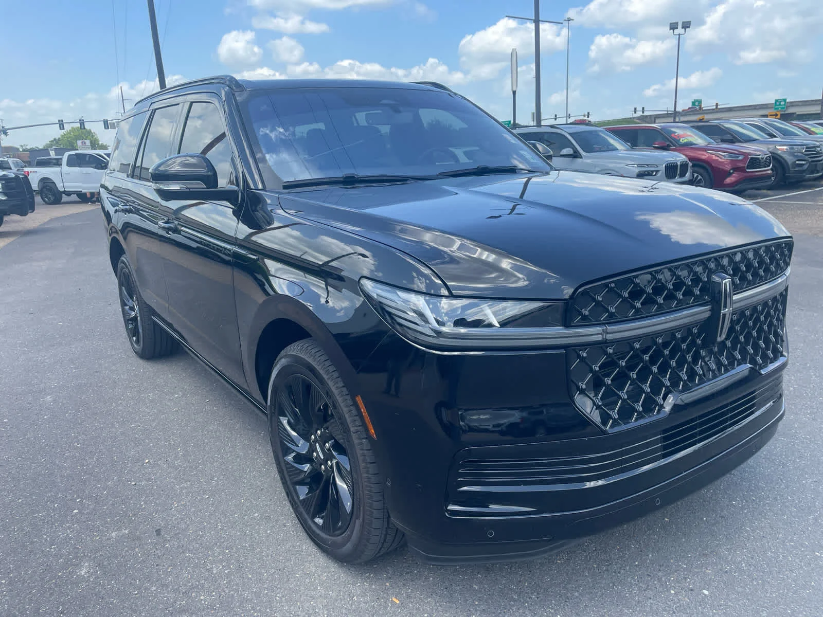 2025 Lincoln Navigator Reserve 4WD's photo
