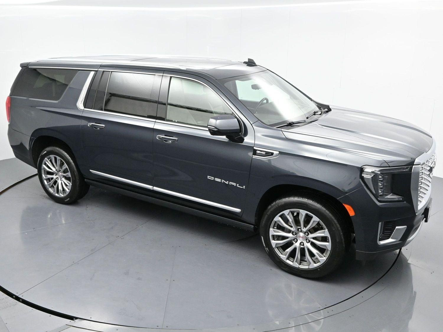 Used 2021 Hunter Metallic GMC Denali image 41