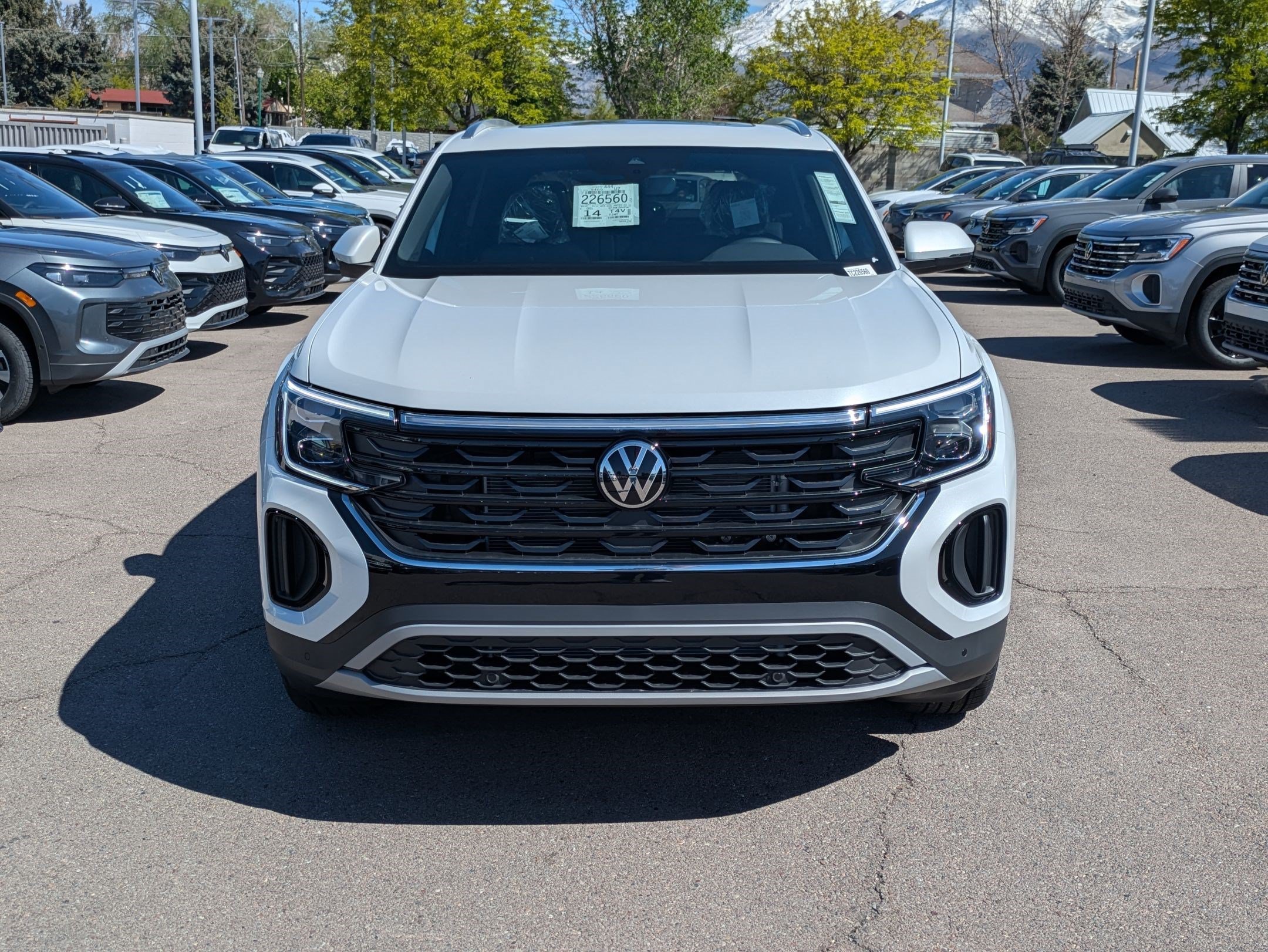 New 2026 Opal White Pearl Volkswagen 2.0T SE w/Technology image 9