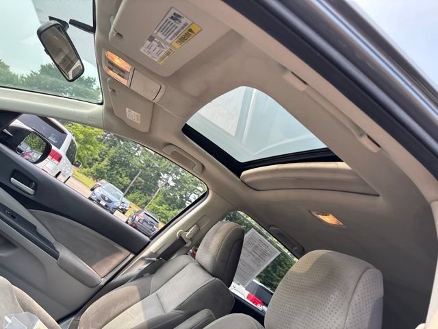 Used 2013  Honda EX image 16